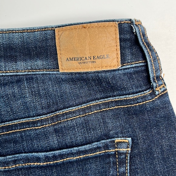 AMERICAN EAGLE Super Stretch Shortie Jean Shorts - Picture 7 of 9